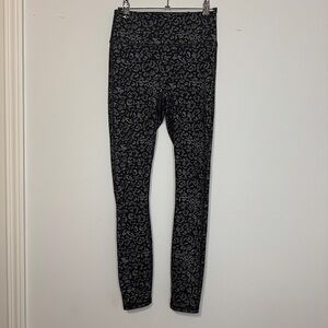 Fabletics Motion365+ Leggings Tonal Black Water Print | Size Small